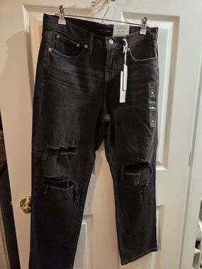 NWT Lucky Brand Black Distressed Relaxed Jeans